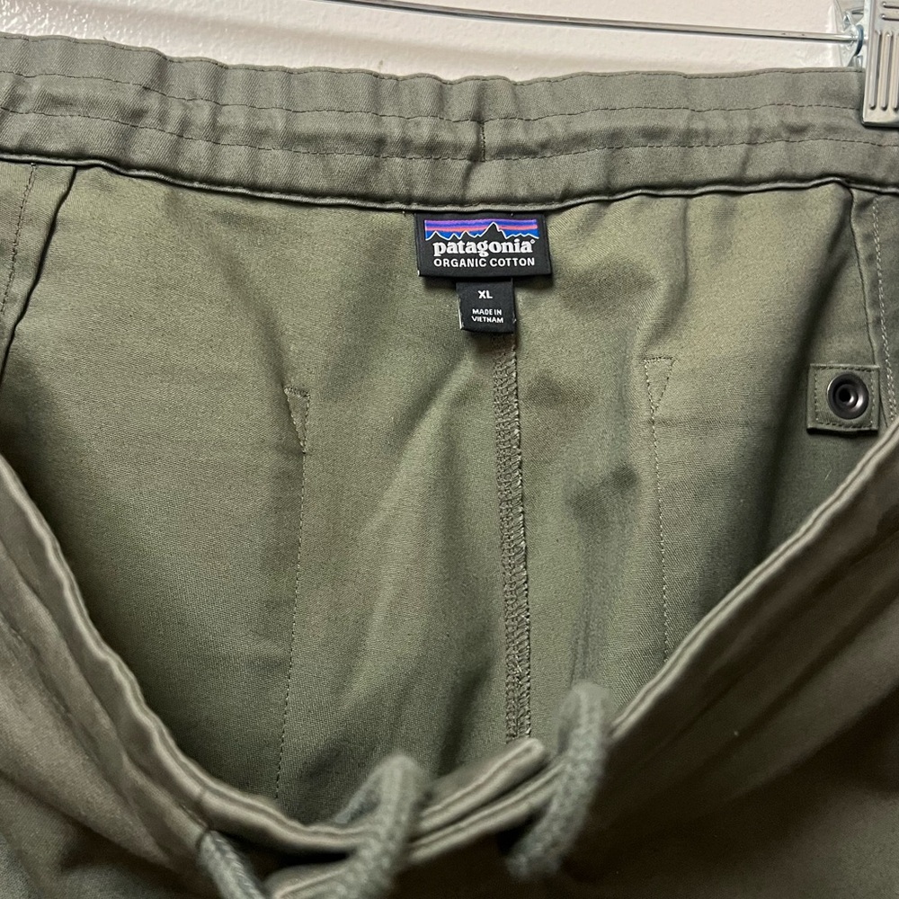 Patagonia Mens XL Twill Traveler Pants Industrial Green 5 Pocket 56775 - Picture 6 of 8